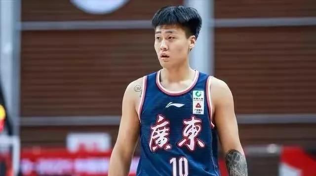 亚洲欧美在线一区二区